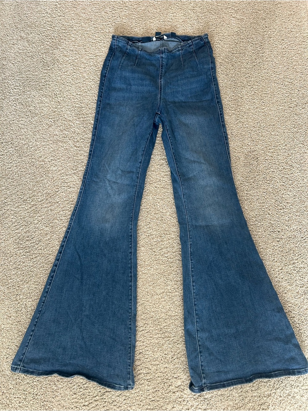 American Eagle Luxe Pull-On High-Waisted Festival Flare Jean
